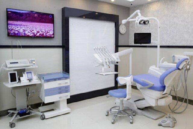 چگونه کلینیک دندانپزشکی معتبر را بیابیم؟