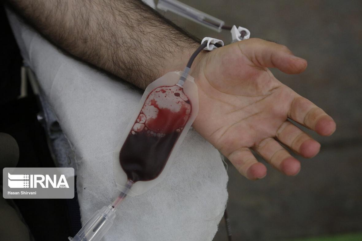 خبرنگاران پایگاه های انتقال خون رشت و لاهیجان در سالروز شهادت امام رضا (ع)فعال است