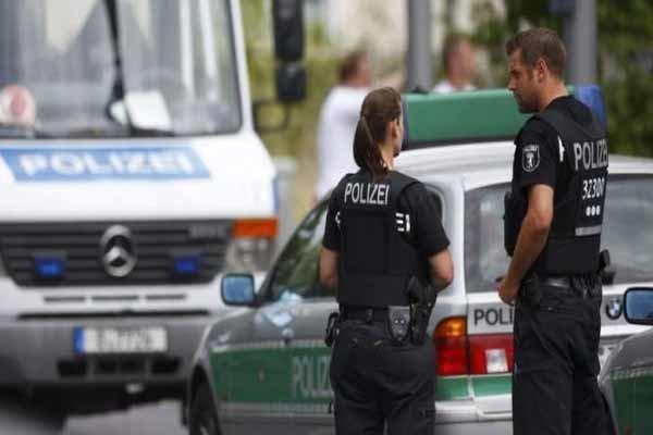 حمله به عابران با چاقو در درسدن آلمان، یک نفر کشته شد