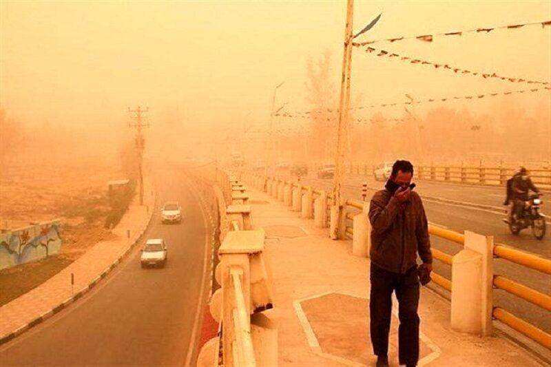 خبرنگاران باد و خاک هوای اهواز را خطرناک کرد