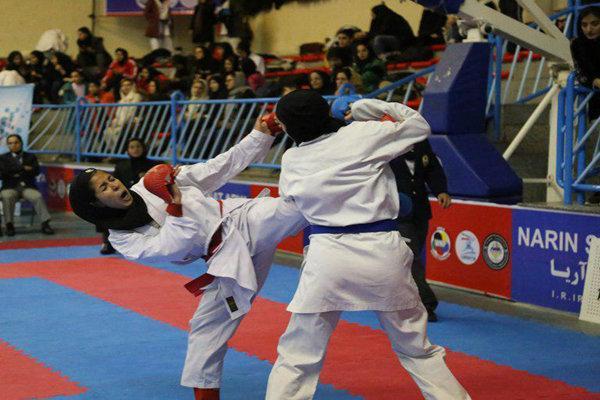 رقابت 18 تیم در لیگ های کاراته بانوان