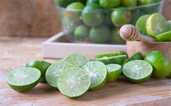 ترکیب لیمو ترش با این ماده غذایی معجزه می نماید